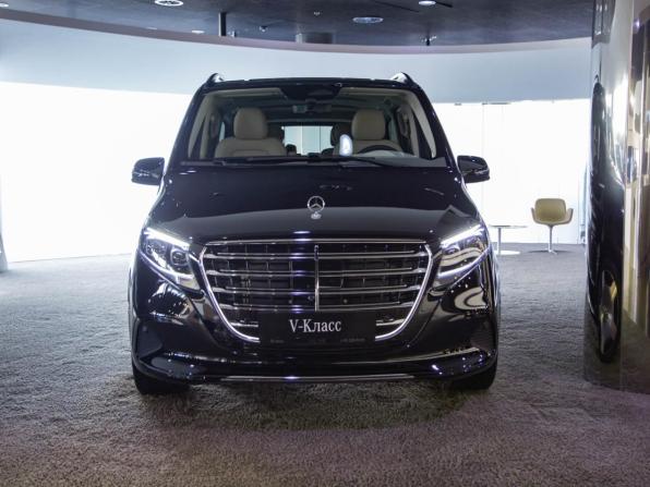 Новый Mercedes-Benz V-Класс III (W447) Рестайлинг 2 2026 года, цена 14 850 000 рублей, минивэн, Автокод Объявления