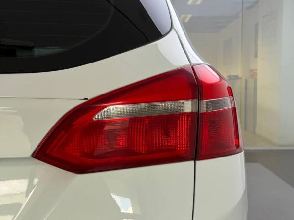 Ford Focus III Рестайлинг с пробегом 2016 года, цена 1 030 000 рублей, 203114 км, универсал, Автокод Объявления