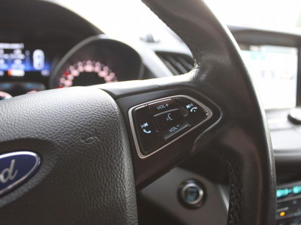 Ford Kuga II Рестайлинг с пробегом 2019 года, цена 1 839 000 рублей, 110793 км, внедорожник, Автокод Объявления