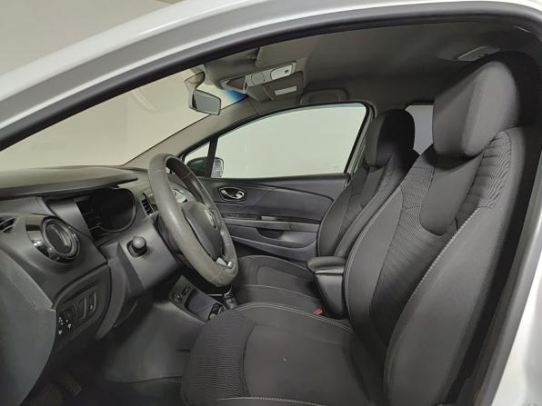 Renault Kaptur I с пробегом 2018 года, цена 1 030 000 рублей, 141255 км, внедорожник, Автокод Объявления