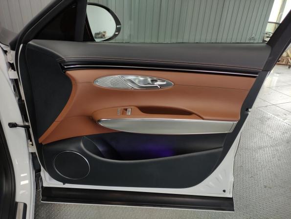 Genesis GV70 I с пробегом 2023 года, цена 4 860 000 рублей, 48456 км, внедорожник, Автокод Объявления