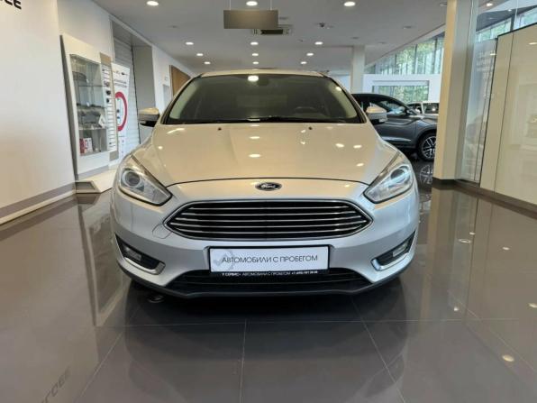 Ford Focus III Рестайлинг с пробегом 2019 года, цена 1 380 000 рублей, 63098 км, хэтчбек, Автокод Объявления