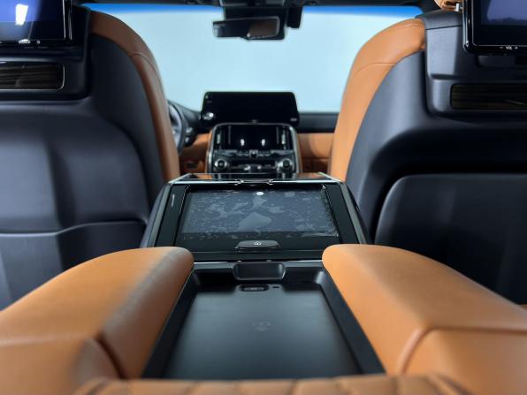 Lexus LX IV с пробегом 2022 года, цена 16 935 000 рублей, 45625 км, внедорожник, Автокод Объявления