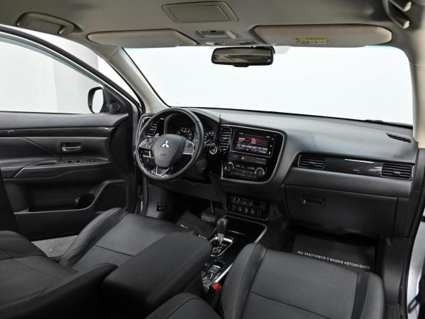 Mitsubishi Outlander III Рестайлинг 2 с пробегом 2018 года, цена 1 749 000 рублей, 109000 км, внедорожник, Автокод Объявления