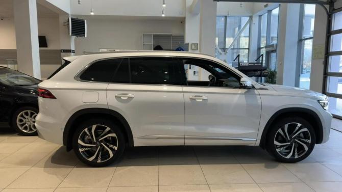 Geely Monjaro I Рестайлинг с пробегом 2024 года, цена 4 099 000 рублей, 8379 км, внедорожник, Автокод Объявления