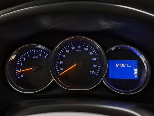 Renault Logan II с пробегом 2014 года, цена 660 000 рублей, 64007 км, седан, Автокод Объявления