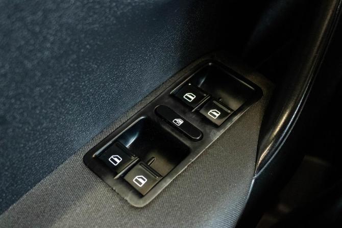 Volkswagen Polo V с пробегом 2011 года, цена 899 000 рублей, 164073 км, седан, Автокод Объявления