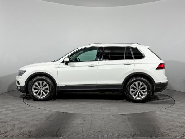 Volkswagen Tiguan II с пробегом 2017 года, цена 1 550 000 рублей, 301793 км, внедорожник, Автокод Объявления
