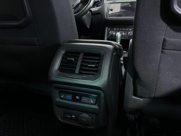 Volkswagen Tiguan II с пробегом 2018 года, цена 2 141 000 рублей, 114500 км, внедорожник, Автокод Объявления