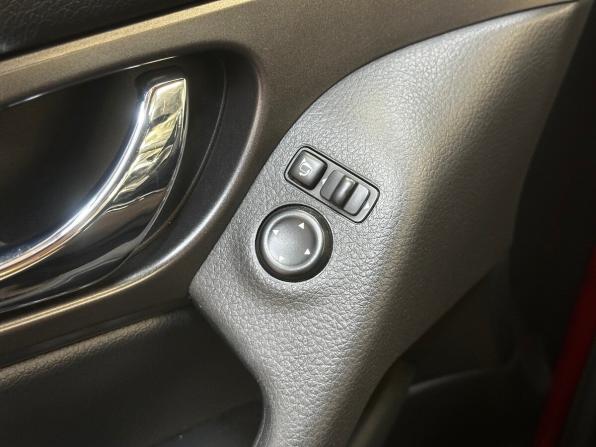 Nissan Qashqai II Рестайлинг с пробегом 2019 года, цена 1 790 000 рублей, 139223 км, внедорожник, Автокод Объявления