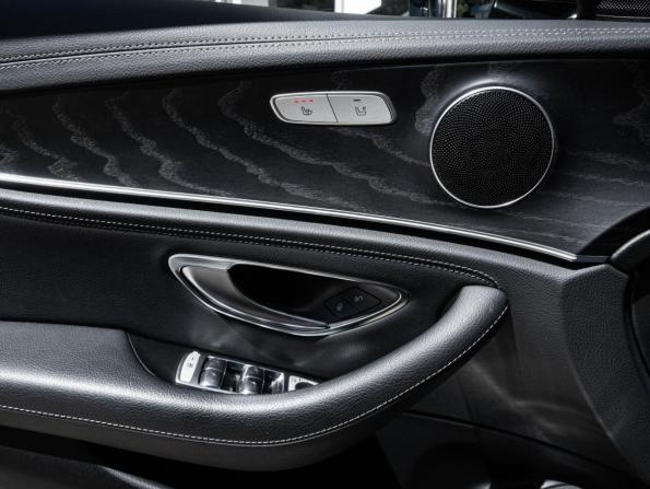 Mercedes-Benz E-Класс V (W213 S213 C238) с пробегом 2019 года, цена 4 350 000 рублей, 28411 км, седан, Автокод Объявления