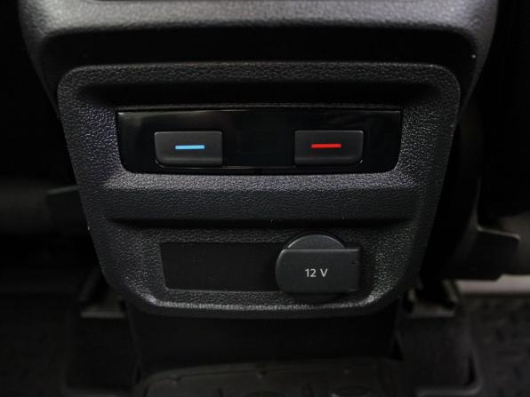 Volkswagen Tiguan II с пробегом 2018 года, цена 1 899 000 рублей, 133526 км, внедорожник, Автокод Объявления