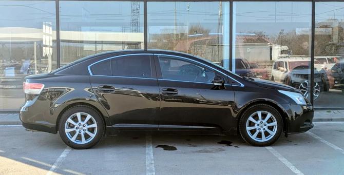 Toyota Avensis III с пробегом 2011 года, цена 815 000 рублей, 261150 км, седан, Автокод Объявления