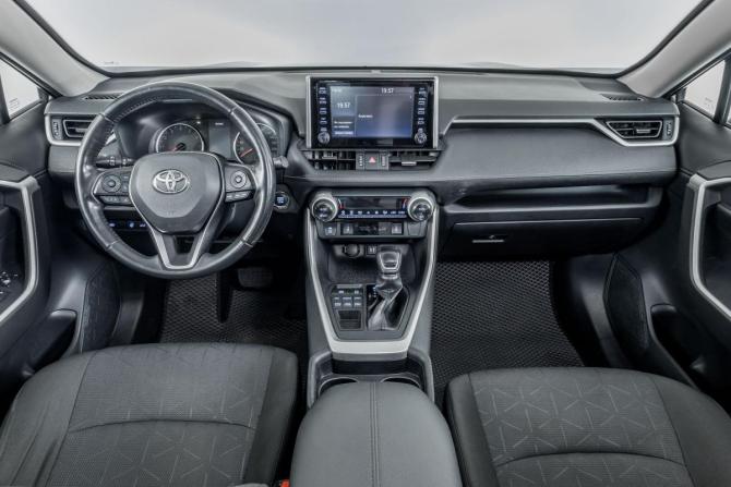 Toyota RAV4 V (XA50) с пробегом 2020 года, цена 2 644 000 рублей, 177000 км, внедорожник, Автокод Объявления
