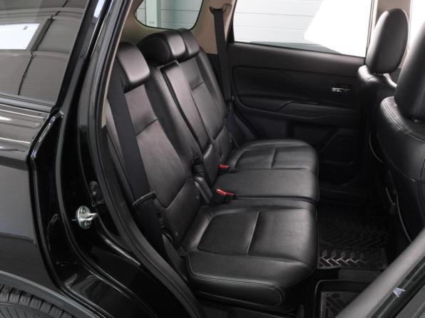Mitsubishi Outlander III Рестайлинг с пробегом 2014 года, цена 1 537 000 рублей, 214819 км, внедорожник, Автокод Объявления