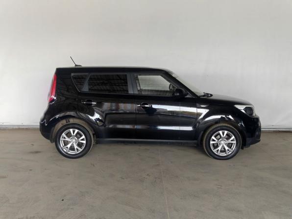 Kia Soul II Рестайлинг с пробегом 2018 года, цена 1 588 000 рублей, 81643 км, хэтчбек, Автокод Объявления