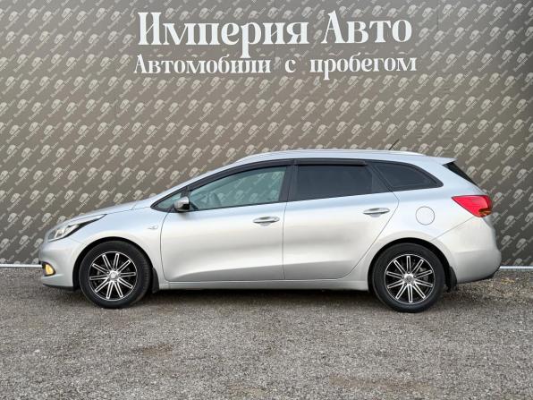 Kia Ceed II с пробегом 2013 года, цена 940 000 рублей, 162500 км, универсал, Автокод Объявления