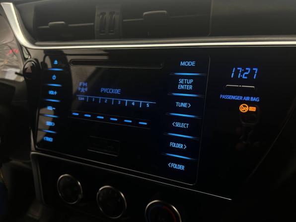 Toyota Corolla XI (E160 E170 E180) Рестайлинг 1 с пробегом 2016 года, цена 1 669 000 рублей, 67000 км, седан, Автокод Объявления