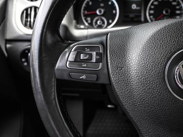 Volkswagen Tiguan I Рестайлинг с пробегом 2011 года, цена 1 699 000 рублей, 142931 км, внедорожник, Автокод Объявления
