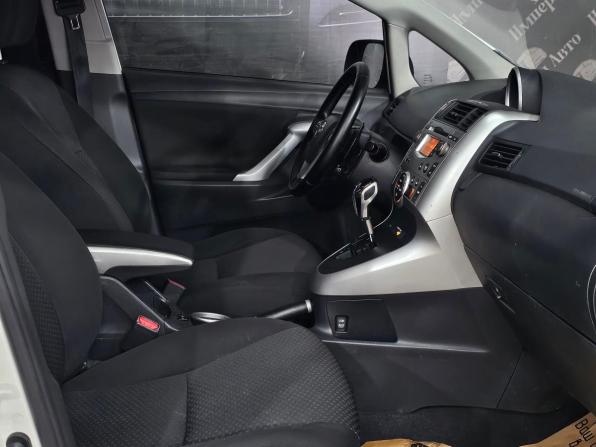 Toyota Verso I с пробегом 2010 года, цена 1 110 000 рублей, 189000 км, компактвэн, Автокод Объявления