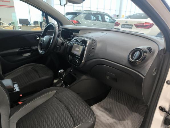 Renault Kaptur I с пробегом 2017 года, цена 1 450 000 рублей, 165869 км, внедорожник, Автокод Объявления