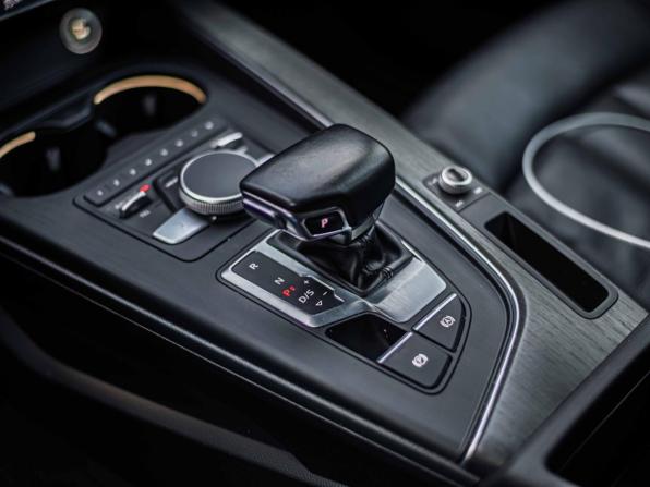 Audi A4 V (B9) с пробегом 2018 года, цена 3 100 000 рублей, 150052 км, универсал, Автокод Объявления
