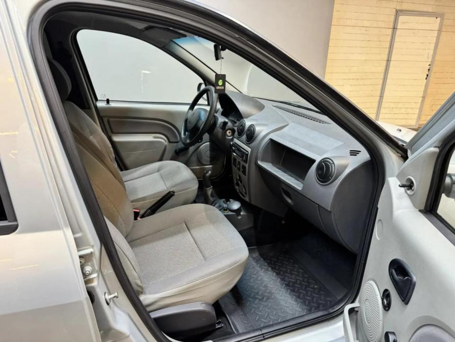 Renault Logan I Красноярск  - изображение 9