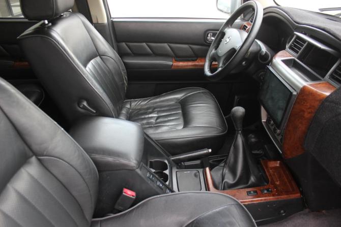 Nissan Patrol V (Y61) Рестайлинг с пробегом 2007 года, цена 1 357 000 рублей, 369673 км, внедорожник, Автокод Объявления