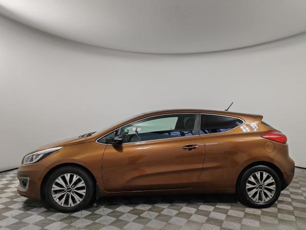 Kia Ceed II Рестайлинг с пробегом 2016 года, цена 1 329 000 рублей, 86513 км, хэтчбек, Автокод Объявления