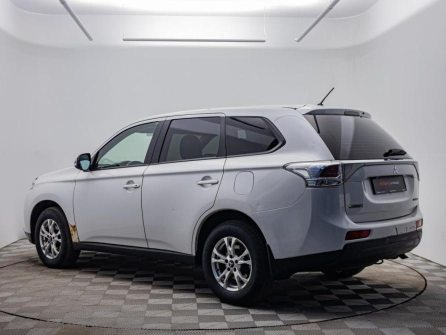 Mitsubishi Outlander III Москва  - изображение 3