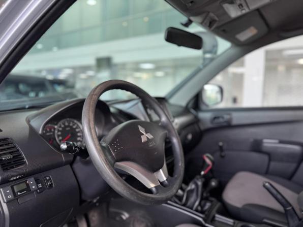 Mitsubishi L200 IV с пробегом 2013 года, цена 1 045 000 рублей, 280000 км, пикап, Автокод Объявления