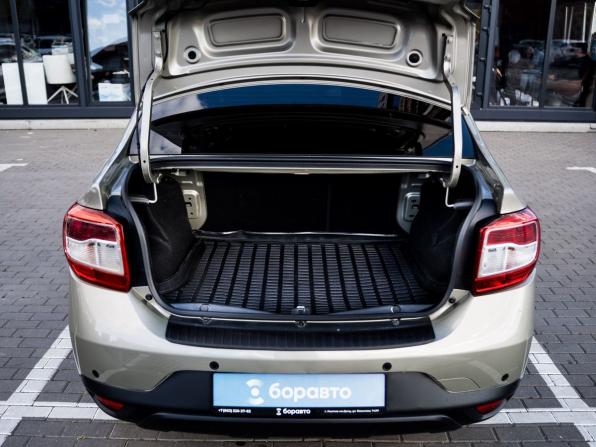 Renault Logan II Рестайлинг с пробегом 2021 года, цена 1 300 000 рублей, 80325 км, седан, Автокод Объявления