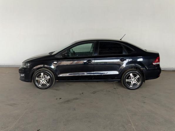 Volkswagen Polo V Рестайлинг с пробегом 2016 года, цена 970 000 рублей, 180700 км, седан, Автокод Объявления