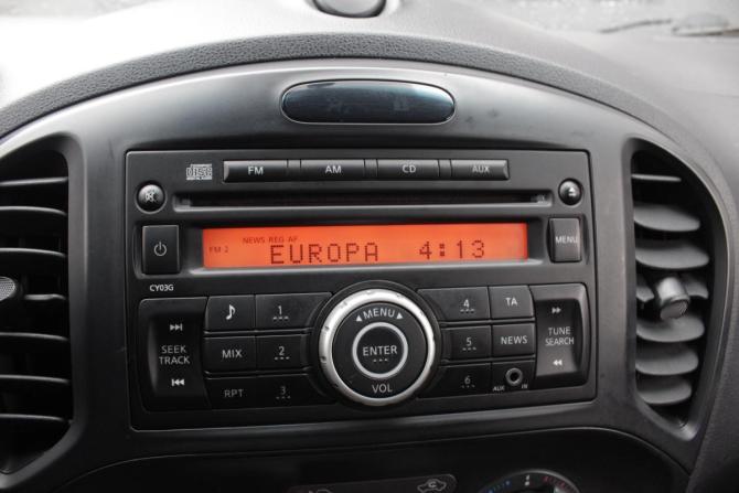 Nissan Juke I Рестайлинг с пробегом 2015 года, цена 1 145 000 рублей, 174952 км, внедорожник, Автокод Объявления