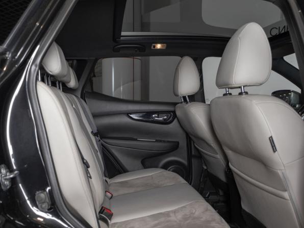 Nissan Qashqai II с пробегом 2016 года, цена 1 548 658 рублей, 207981 км, внедорожник, Автокод Объявления