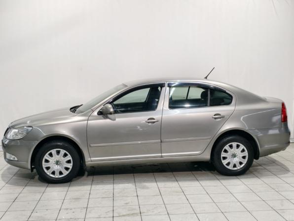 Skoda Octavia II (A5) Рестайлинг с пробегом 2011 года, цена 755 000 рублей, 227974 км, лифтбек, Автокод Объявления