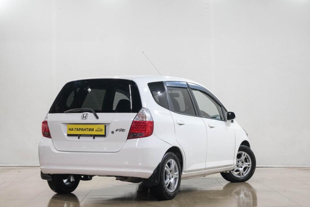 Honda Fit I Новокузнецк  - изображение 7