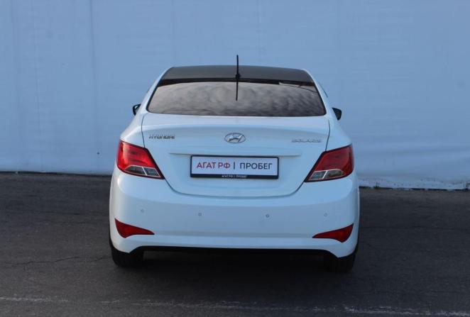 Hyundai Solaris I с пробегом 2014 года, цена 950 000 рублей, 183242 км, седан, Автокод Объявления