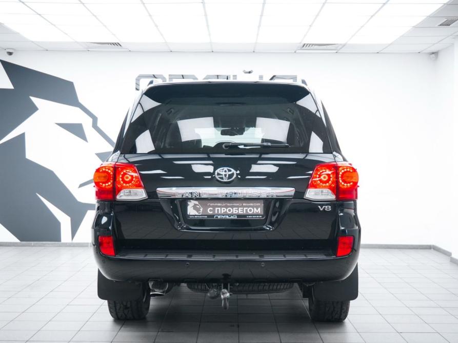 Toyota Land Cruiser 200 Series Рестайлинг 1 Ростов-на-Дону  - изображение 4