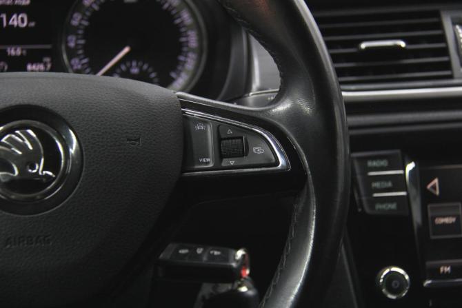Skoda Rapid I Рестайлинг с пробегом 2019 года, цена 1 274 200 рублей, 135912 км, лифтбек, Автокод Объявления