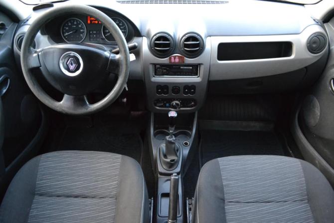 Renault Logan I Рестайлинг с пробегом 2011 года, цена 155 000 рублей, 253060 км, седан, Автокод Объявления