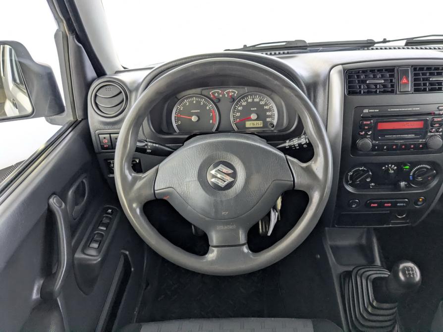 Suzuki Jimny III Рестайлинг 1 Москва  - изображение 21