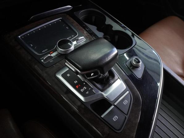 Audi Q7 II (4M) с пробегом 2015 года, цена 3 763 000 рублей, 192009 км, внедорожник, Автокод Объявления