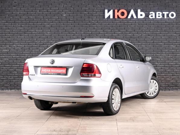 Volkswagen Polo V Рестайлинг с пробегом 2017 года, цена 1 130 000 рублей, 174512 км, седан, Автокод Объявления