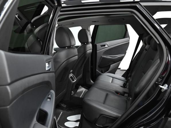 Hyundai Tucson III Рестайлинг с пробегом 2019 года, цена 2 199 000 рублей, 175000 км, внедорожник, Автокод Объявления