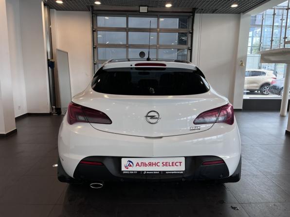 Opel Astra J Рестайлинг с пробегом 2014 года, цена 899 000 рублей, 217487 км, хэтчбек, Автокод Объявления