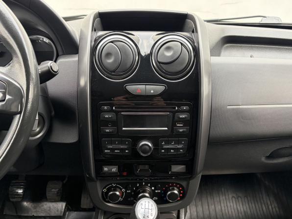 Renault Duster I Рестайлинг с пробегом 2016 года, цена 1 199 000 рублей, 122664 км, внедорожник, Автокод Объявления