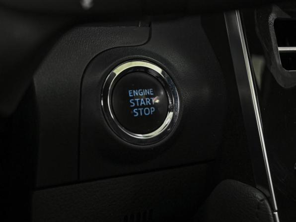 Toyota Avalon V с пробегом 2024 года, цена 4 160 000 рублей, 13896 км, седан, Автокод Объявления