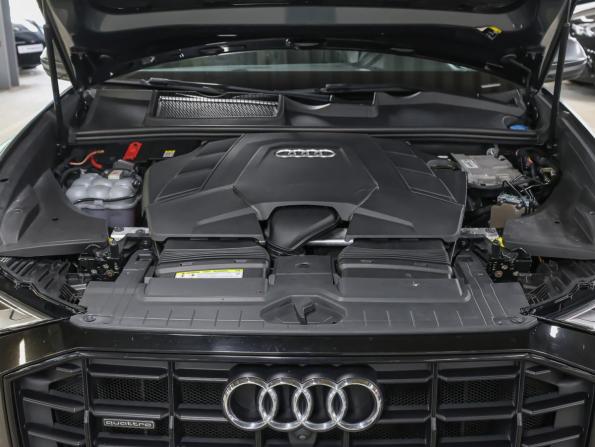 Audi Q8 I (4M) с пробегом 2019 года, цена 5 698 000 рублей, 114748 км, внедорожник, Автокод Объявления