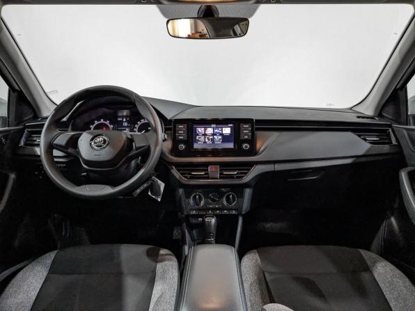 Skoda Rapid II с пробегом 2021 года, цена 1 225 000 рублей, 215521 км, лифтбек, Автокод Объявления